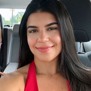 Meet your Posher, Mariana